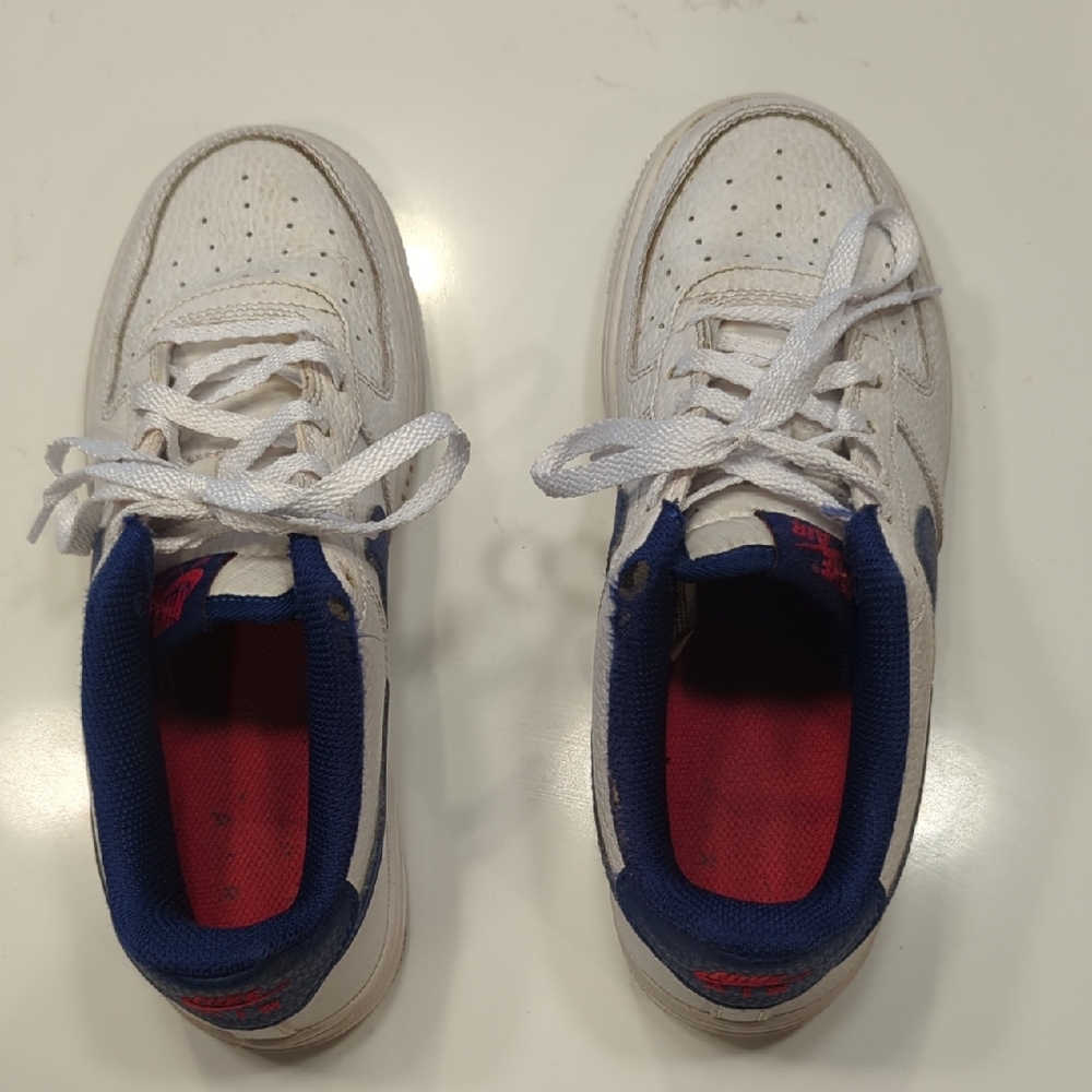 Nike Air Force 1 Size 5Y